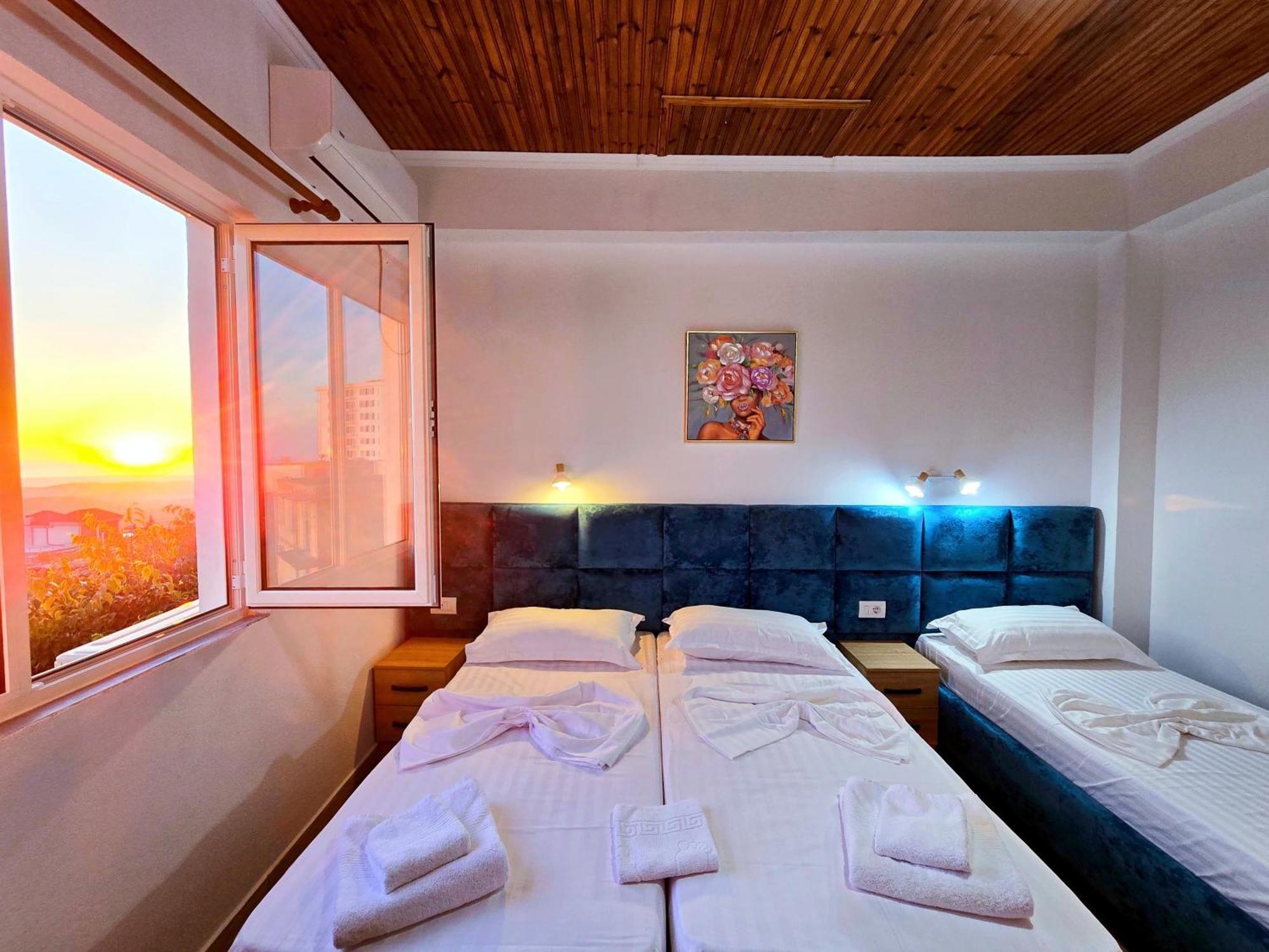 Enma Rooms Kruje Luaran gambar